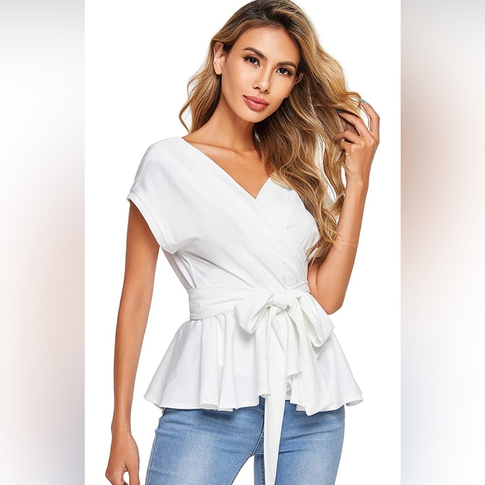 *NWOT* White Blouse